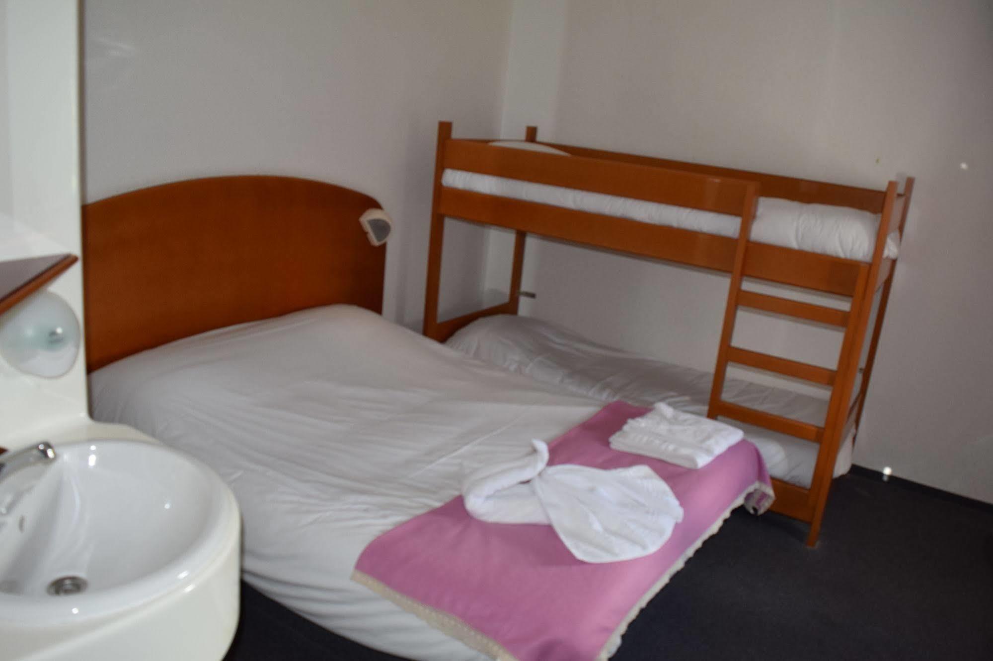 Quick Palace Saint Brieuc Tregueux Εξωτερικό φωτογραφία